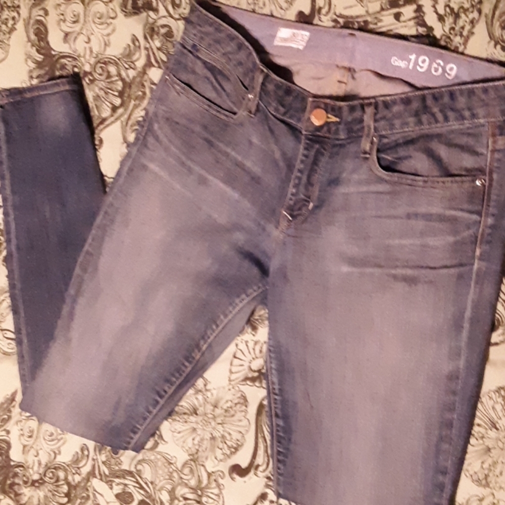 Gap skinny jeans